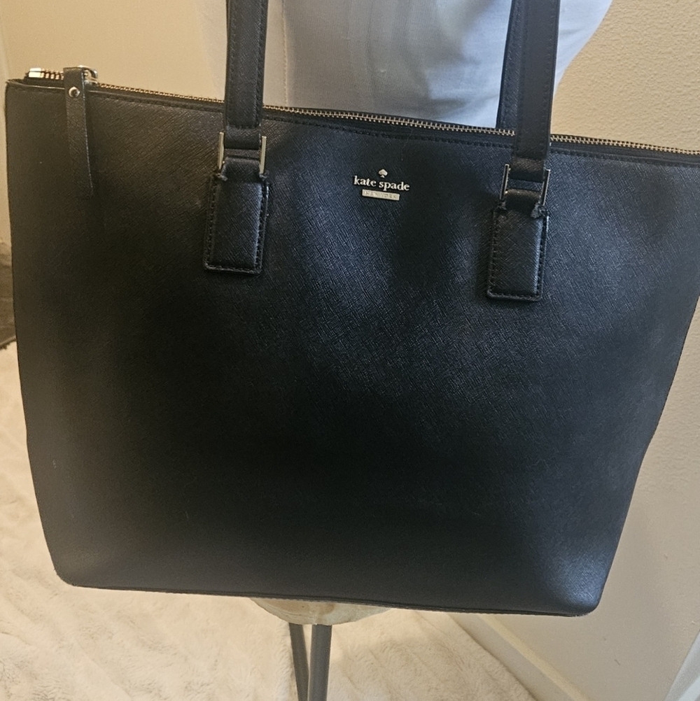 Kate Spade New York Cameron Black Leather Street Lucie Tote Handbag Large